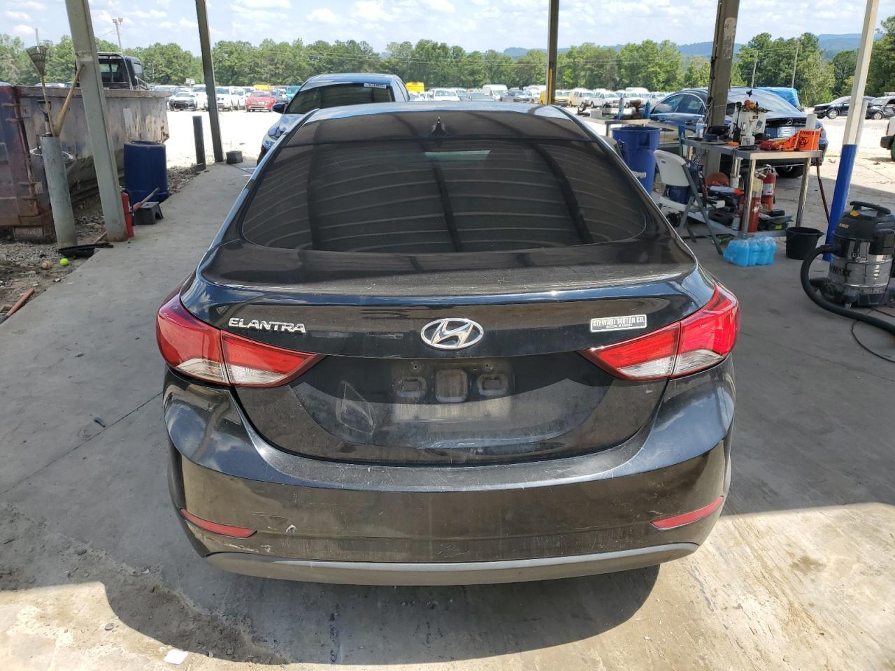 2016 Hyundai Elantra Se - Фото 6