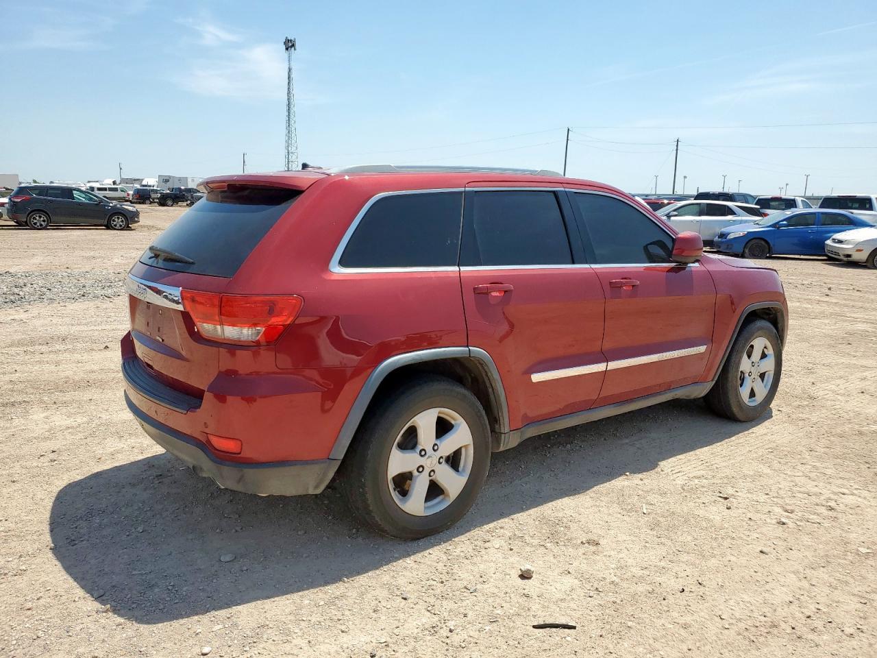 2012 Jeep Grand Cherokee Laredo - Image 3