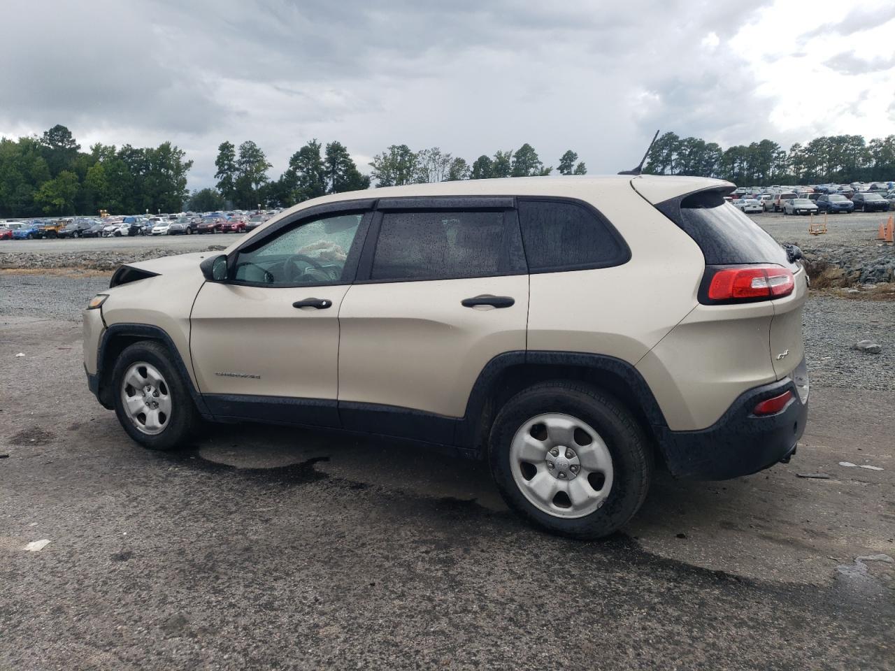 2014 Jeep Cherokee Sport - Image 2