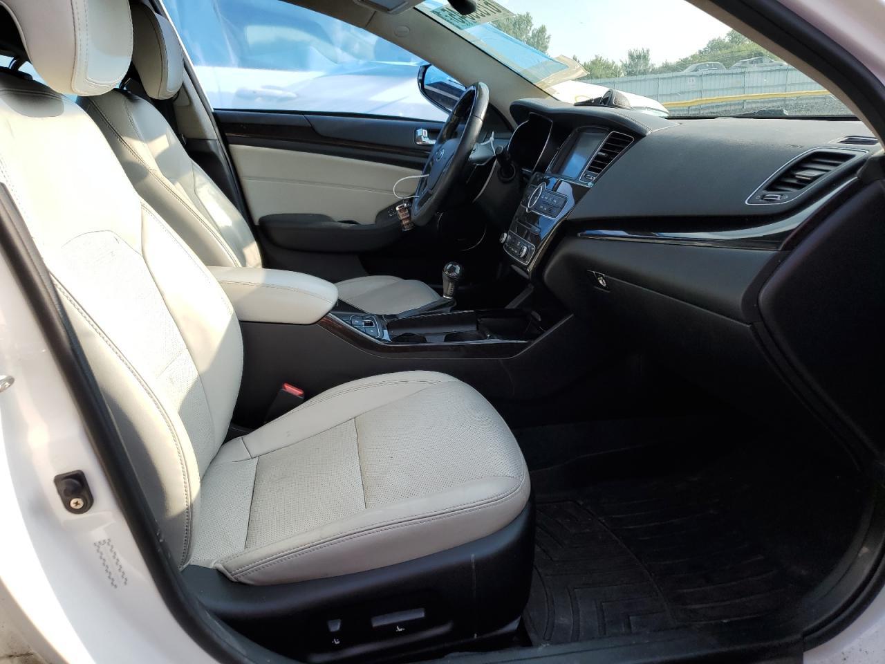 2014 Kia Cadenza Premium - Image 7