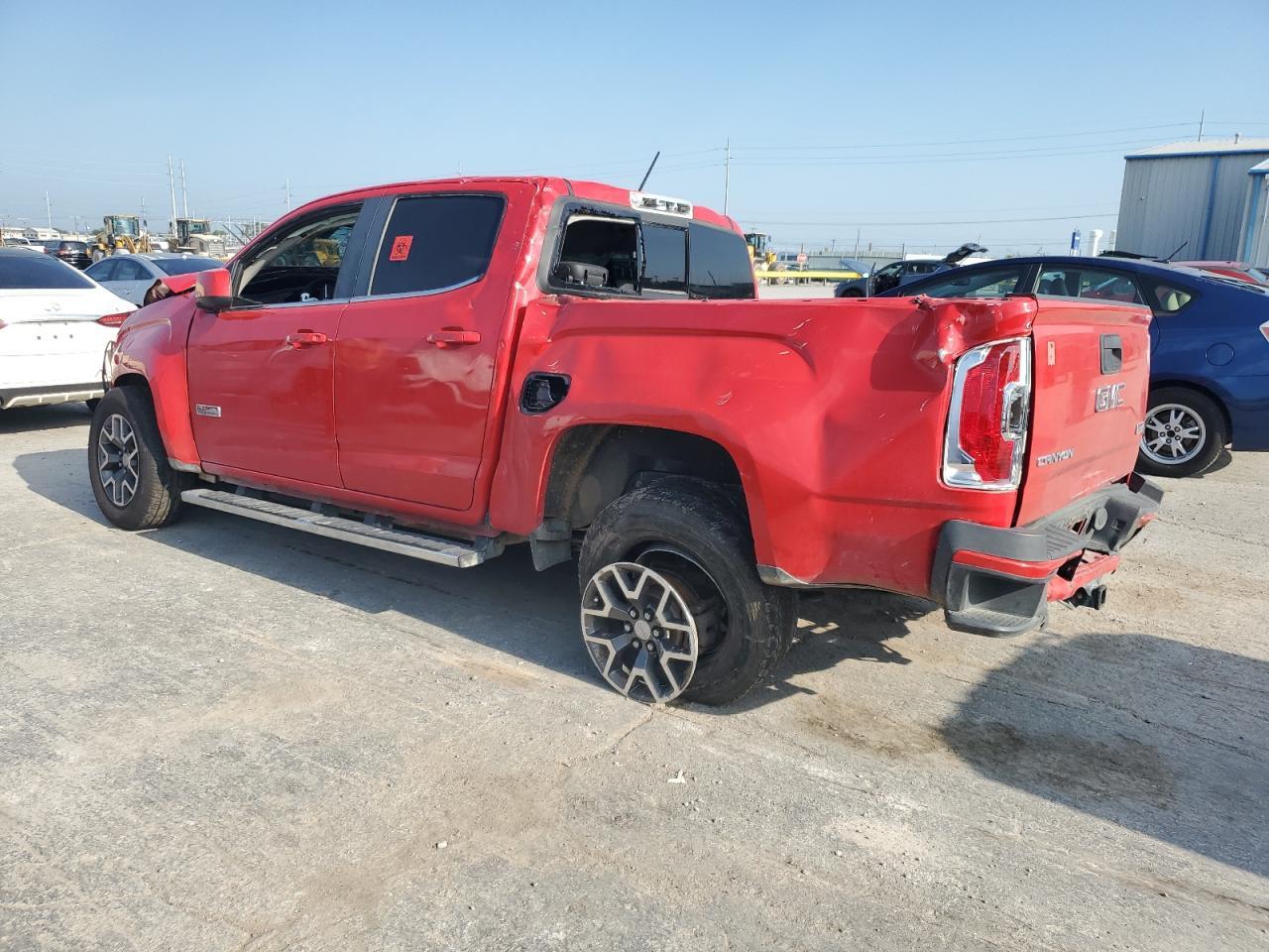 2016 GMC Canyon Sle - Image 2