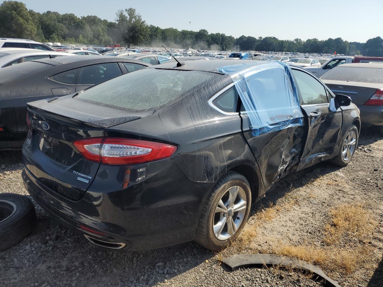 2016 Ford Fusion Titanium - Фото 3