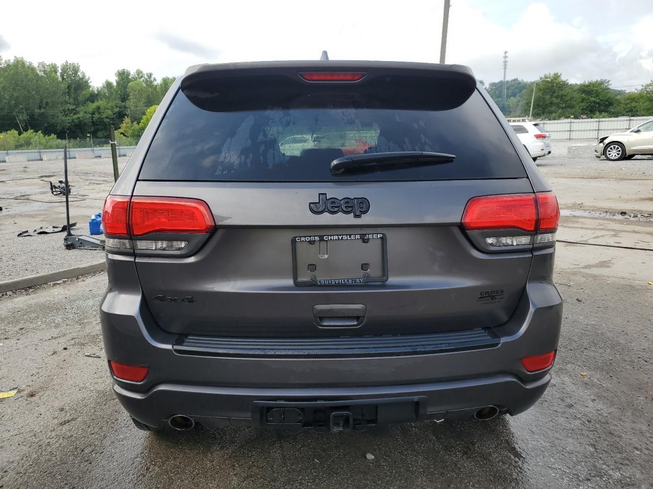 2014 Jeep Grand Cherokee Laredo - Image 6