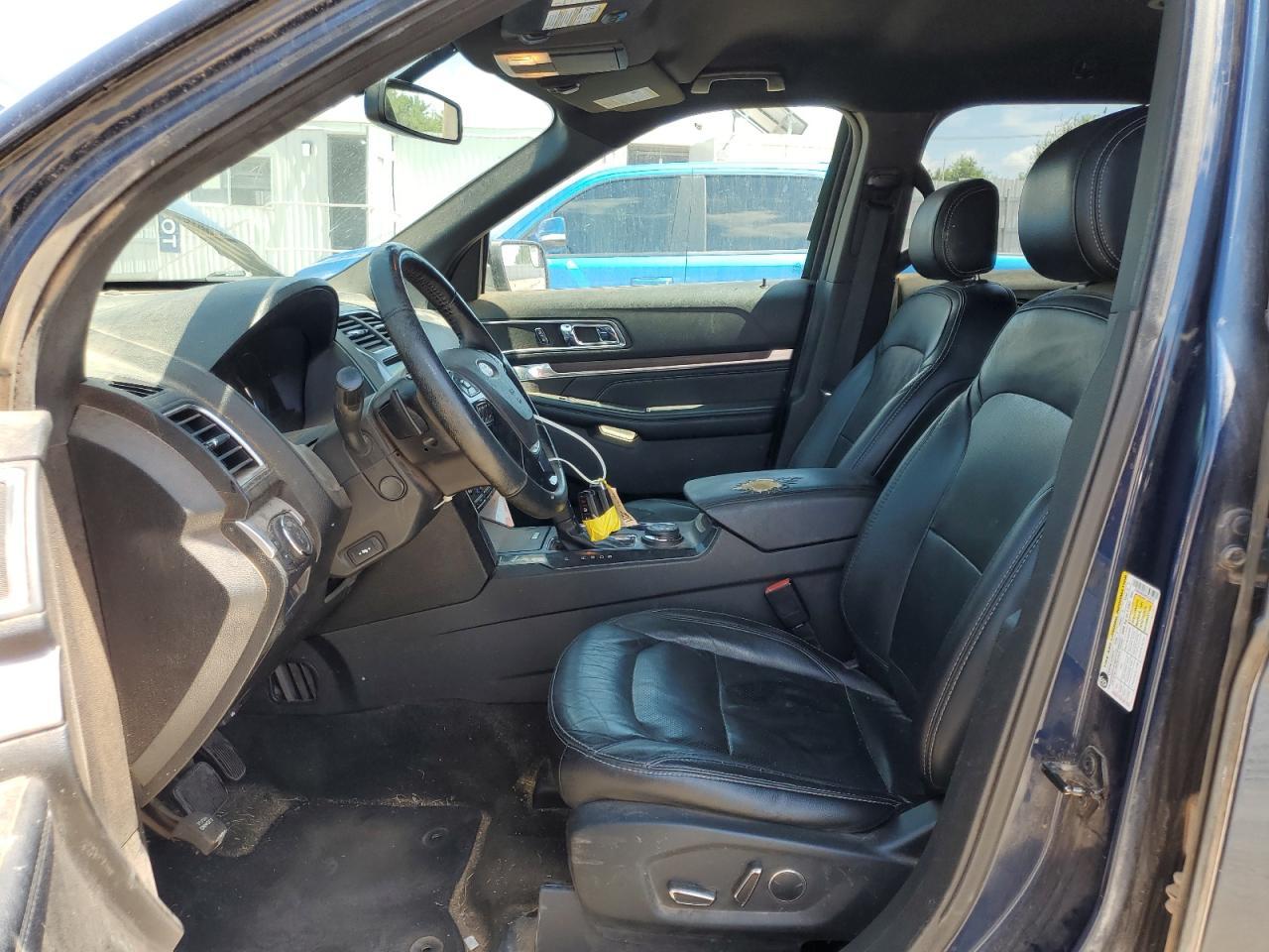 2017 Ford Explorer Limited - Image 7