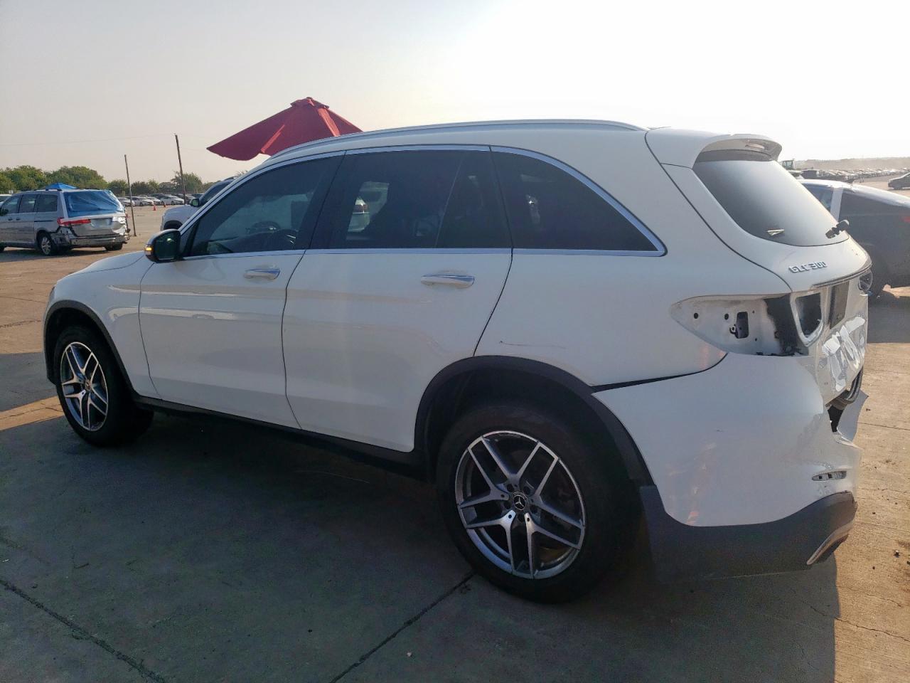 2019 Mercedes-Benz Glc 300 - Фото 2