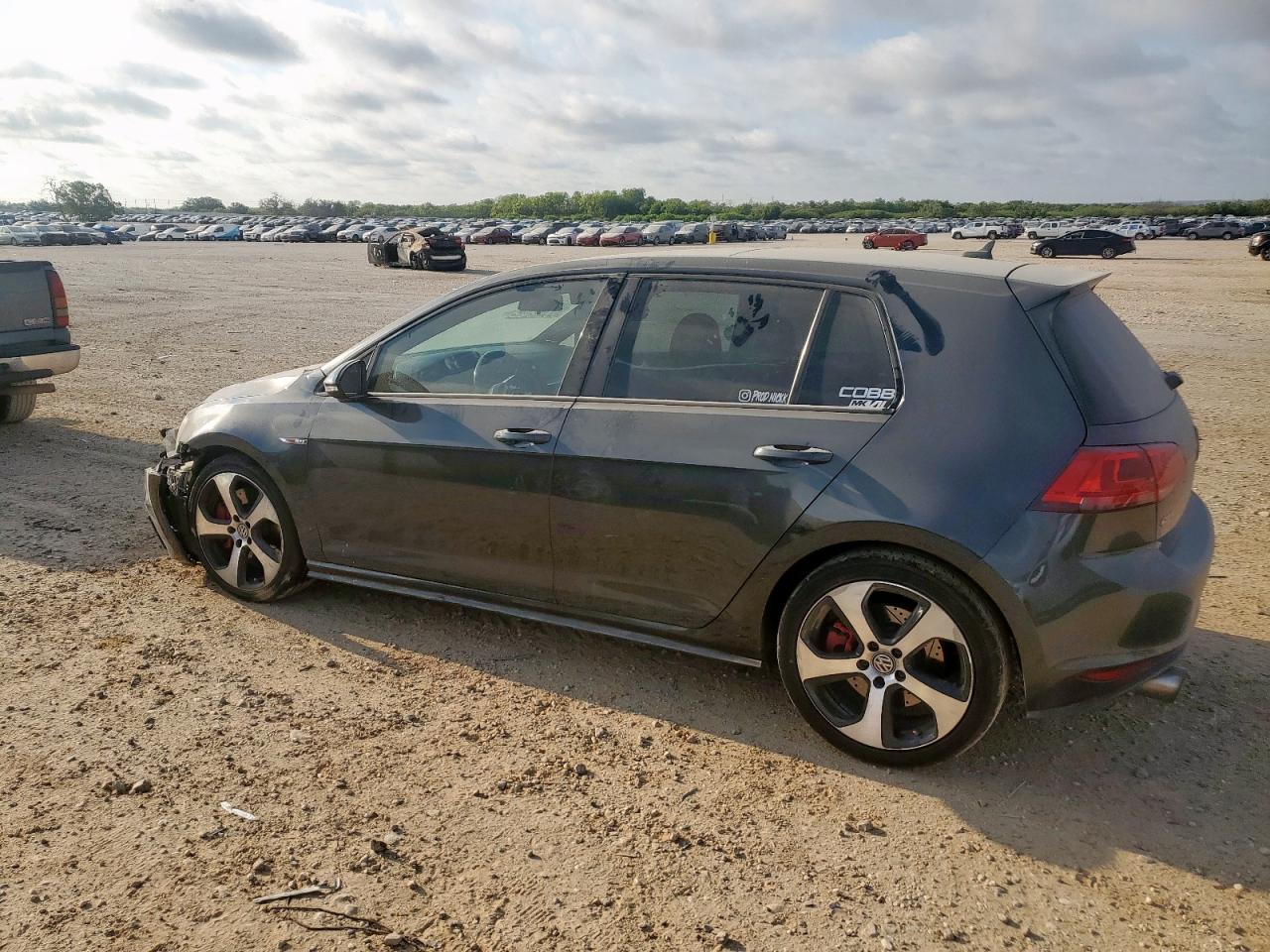 2017 Volkswagen Gti S/Se - Фото 2