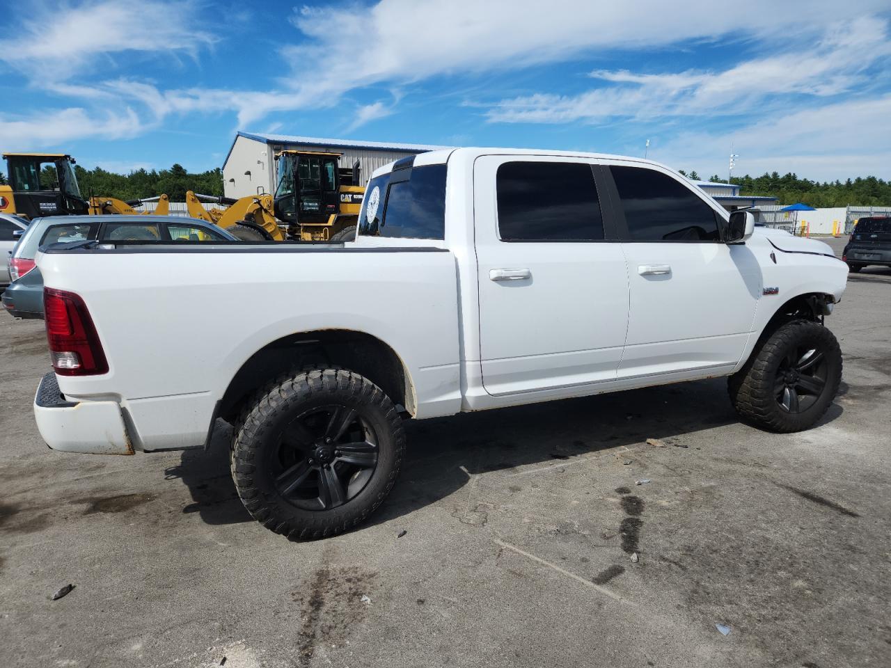 2015 Ram 1500 Sport - Фото 3