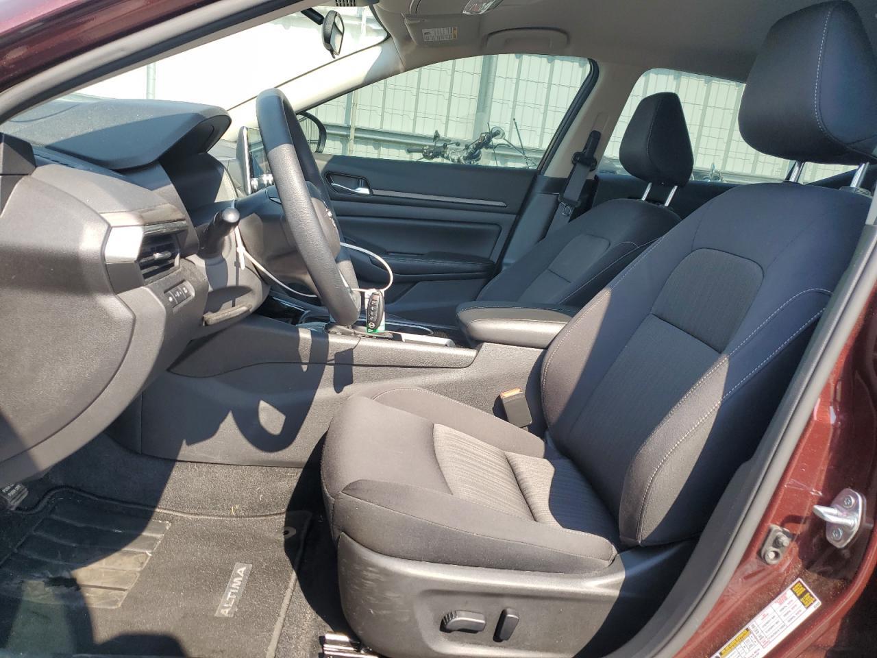 2024 Nissan Altima Sv - Фото 7