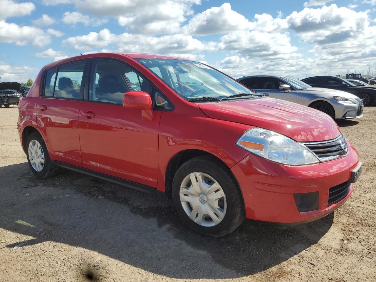 2011 Nissan Versa S - Image 4