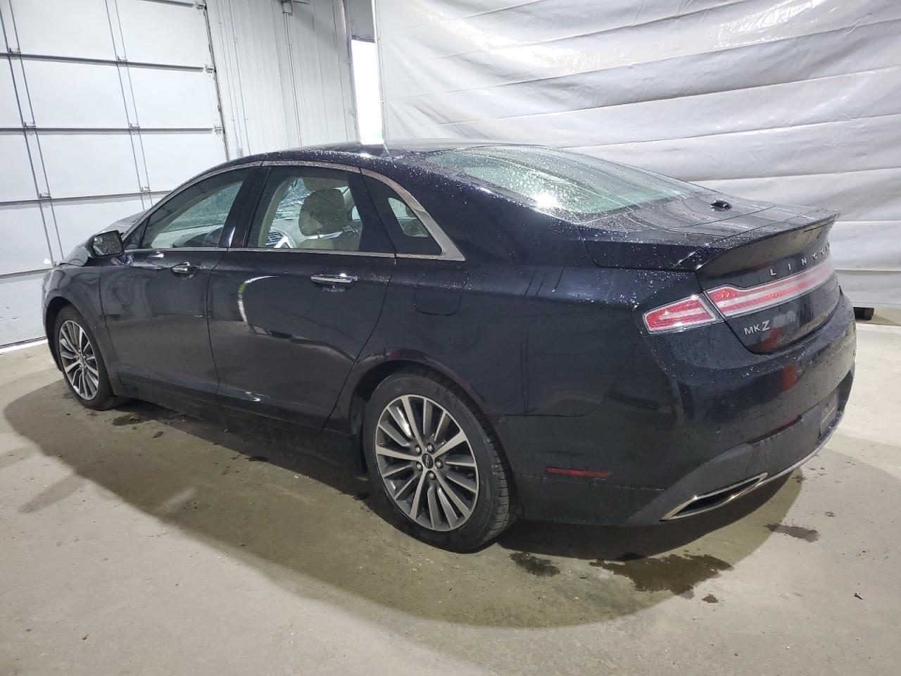 2018 Lincoln Mkz Premiere - Image 2