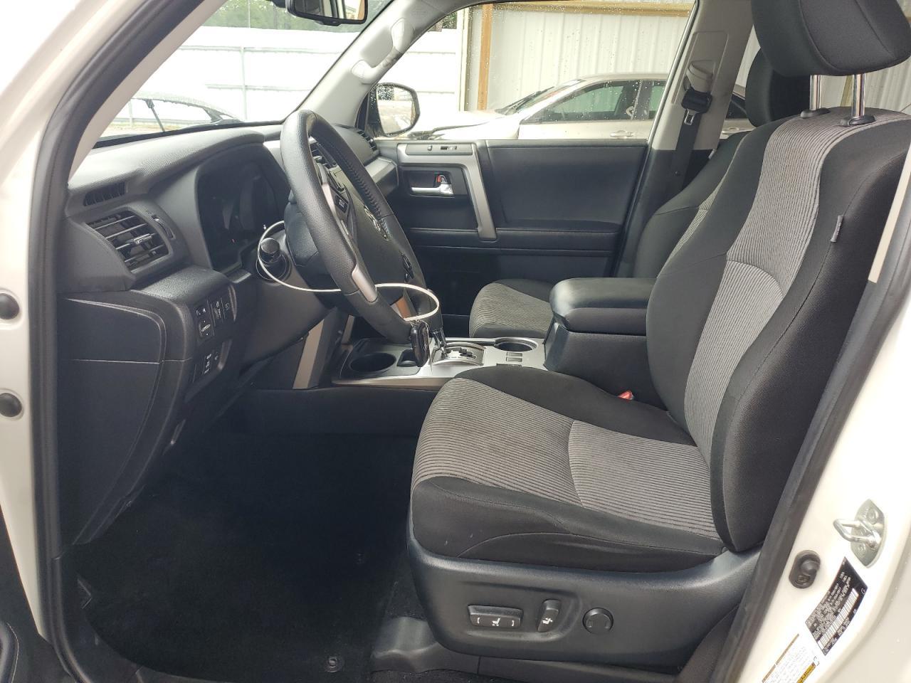 2023 Toyota 4Runner Sr5 - Image 7
