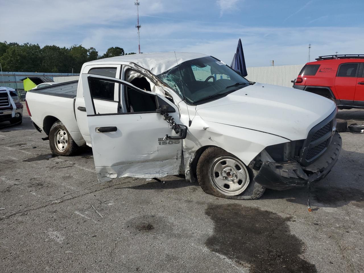 2014 Ram 1500 St - Image 4