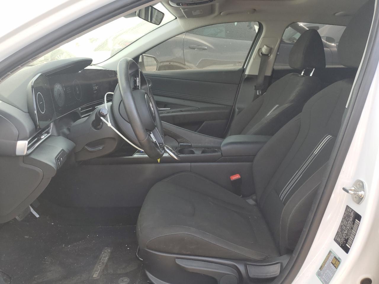 2024 Hyundai Elantra Sel - Фото 7
