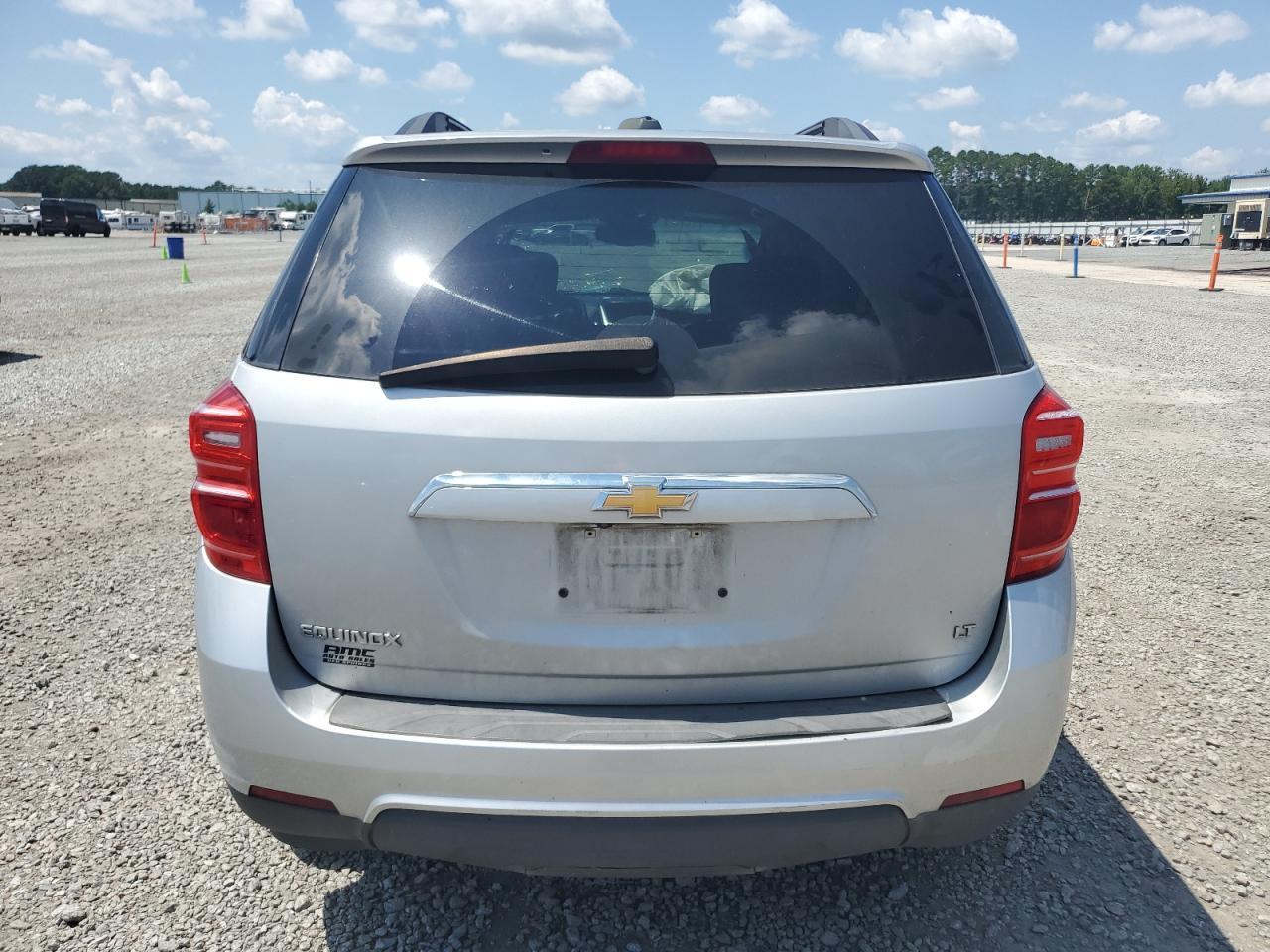 2017 Chevrolet Equinox Lt - Image 6