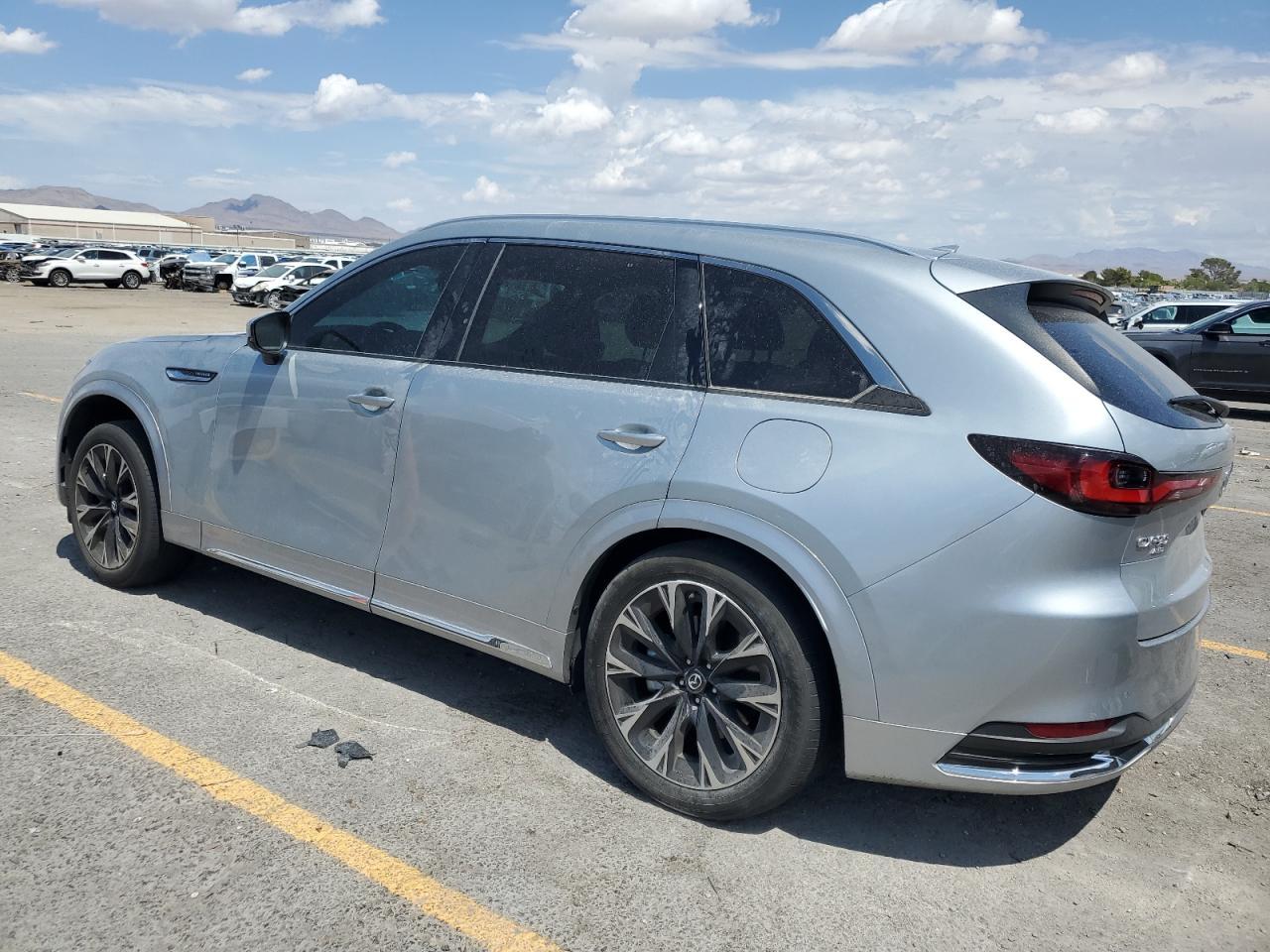 2024 Mazda Cx-90 Premium - Image 2