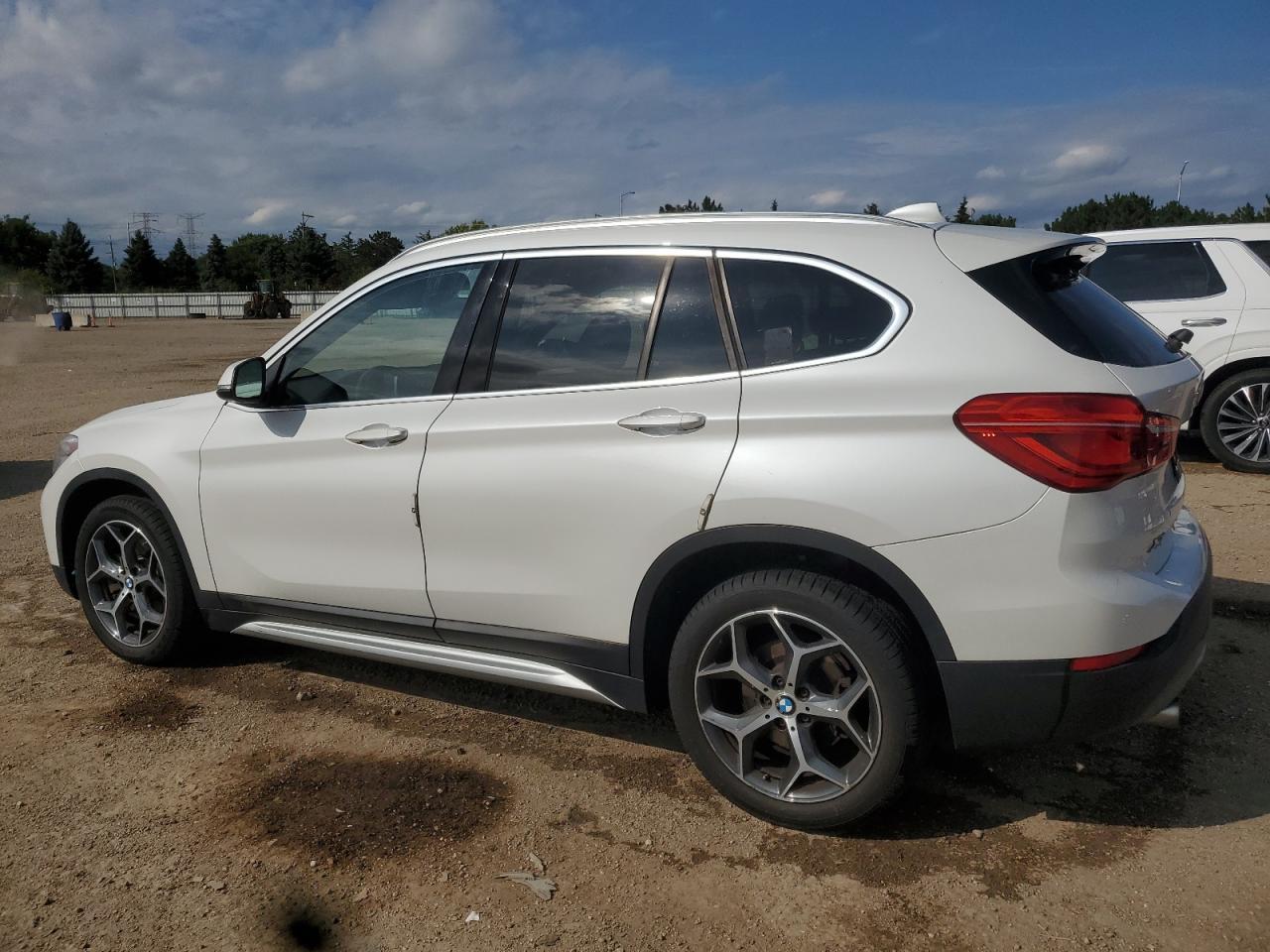 2018 BMW X1 xDrive28I - Image 2