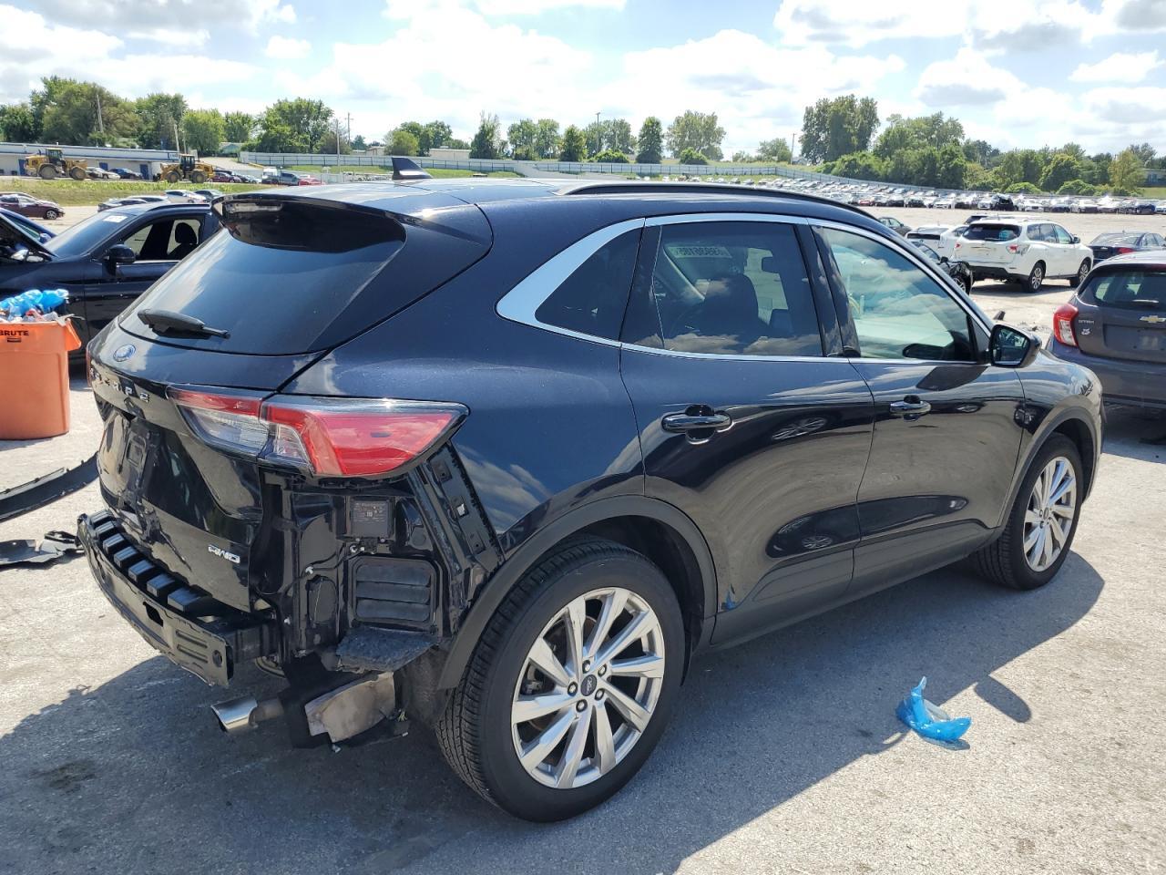 2021 Ford Escape Titanium - Фото 3