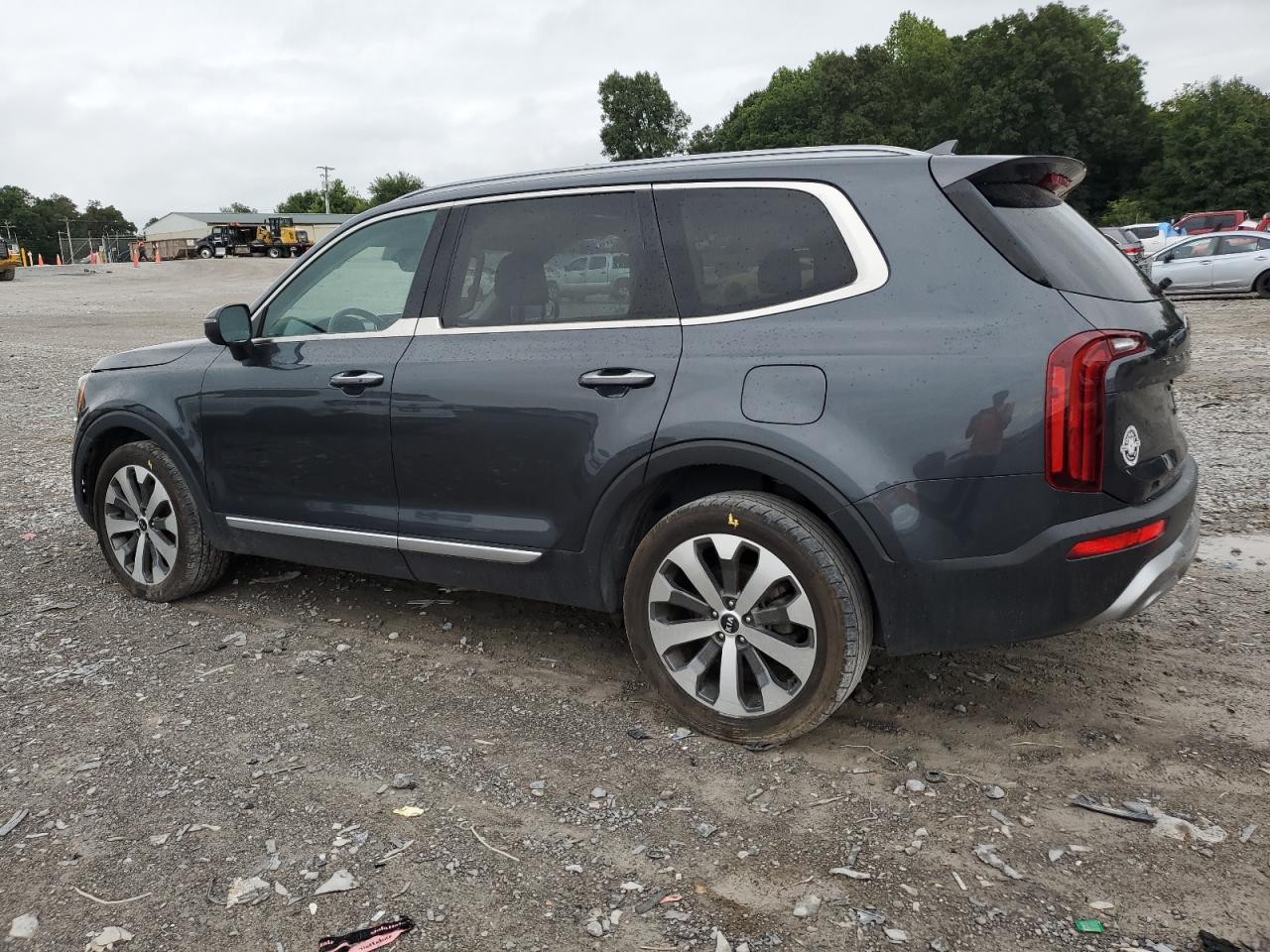 2021 Kia Telluride S - Фото 2