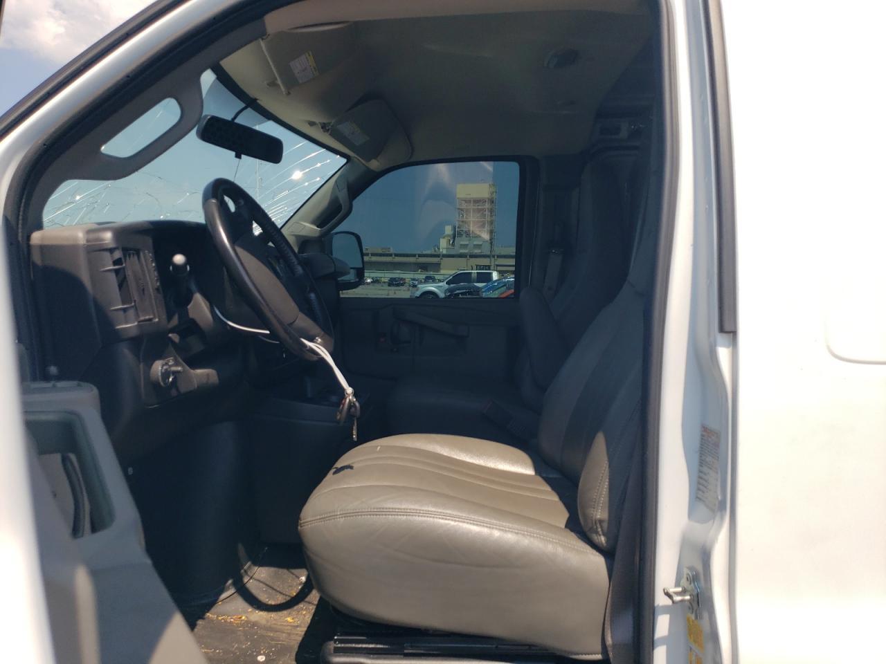 2023 Chevrolet Express G2500 - Image 7