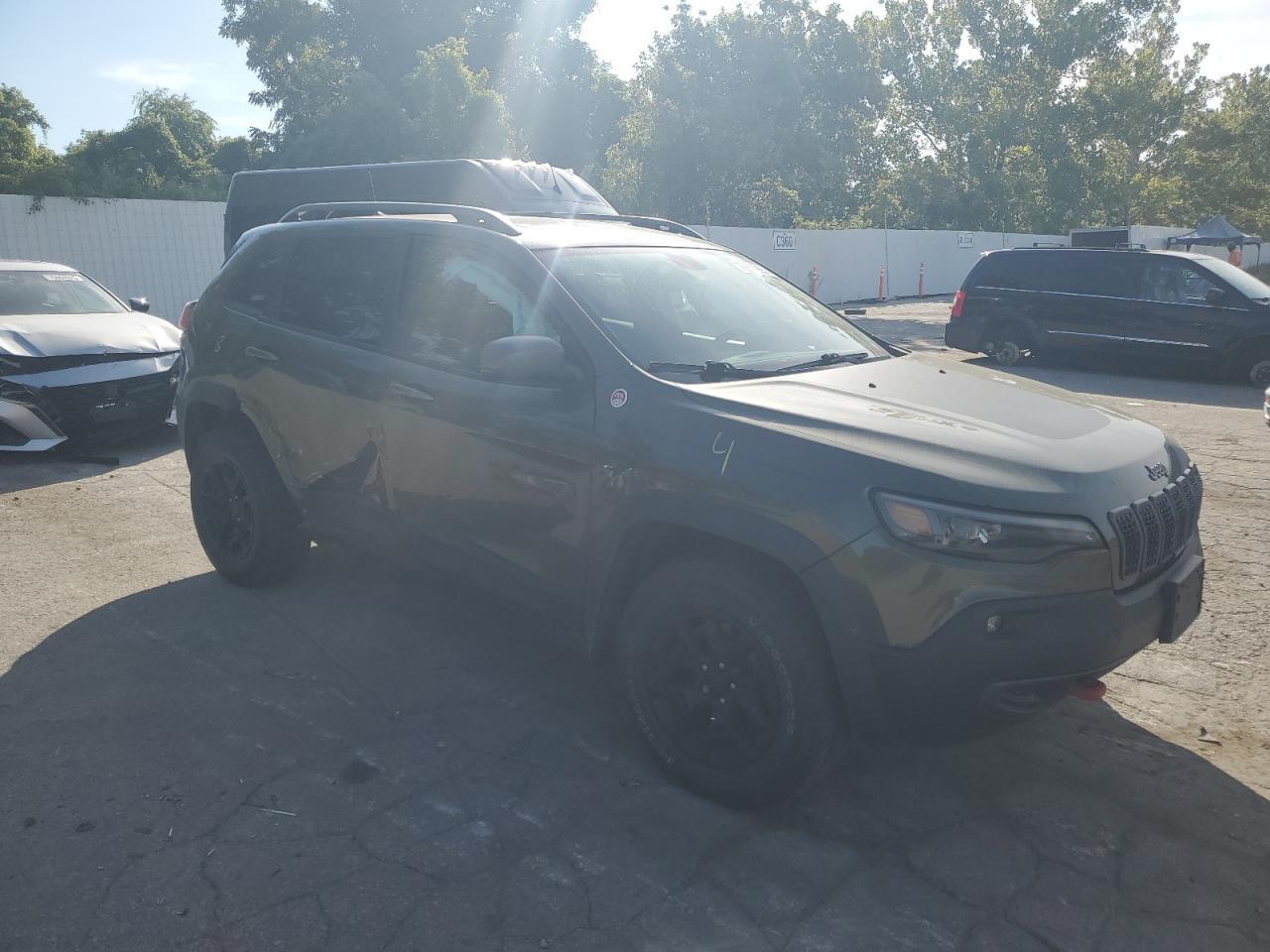2019 Jeep Cherokee Trailhawk - Фото 4