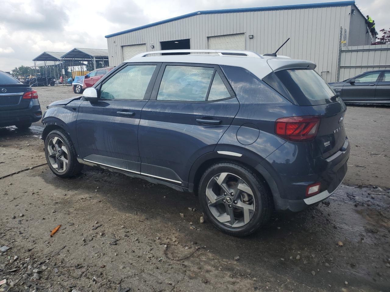 2023 Hyundai Venue Sel - Фото 2