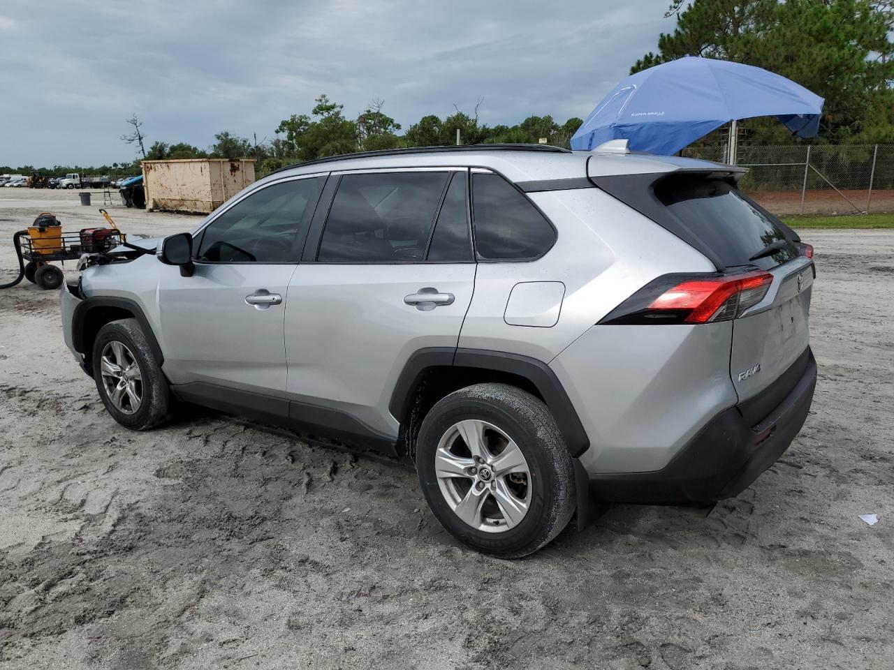 2021 Toyota Rav4 Xle - Фото 2