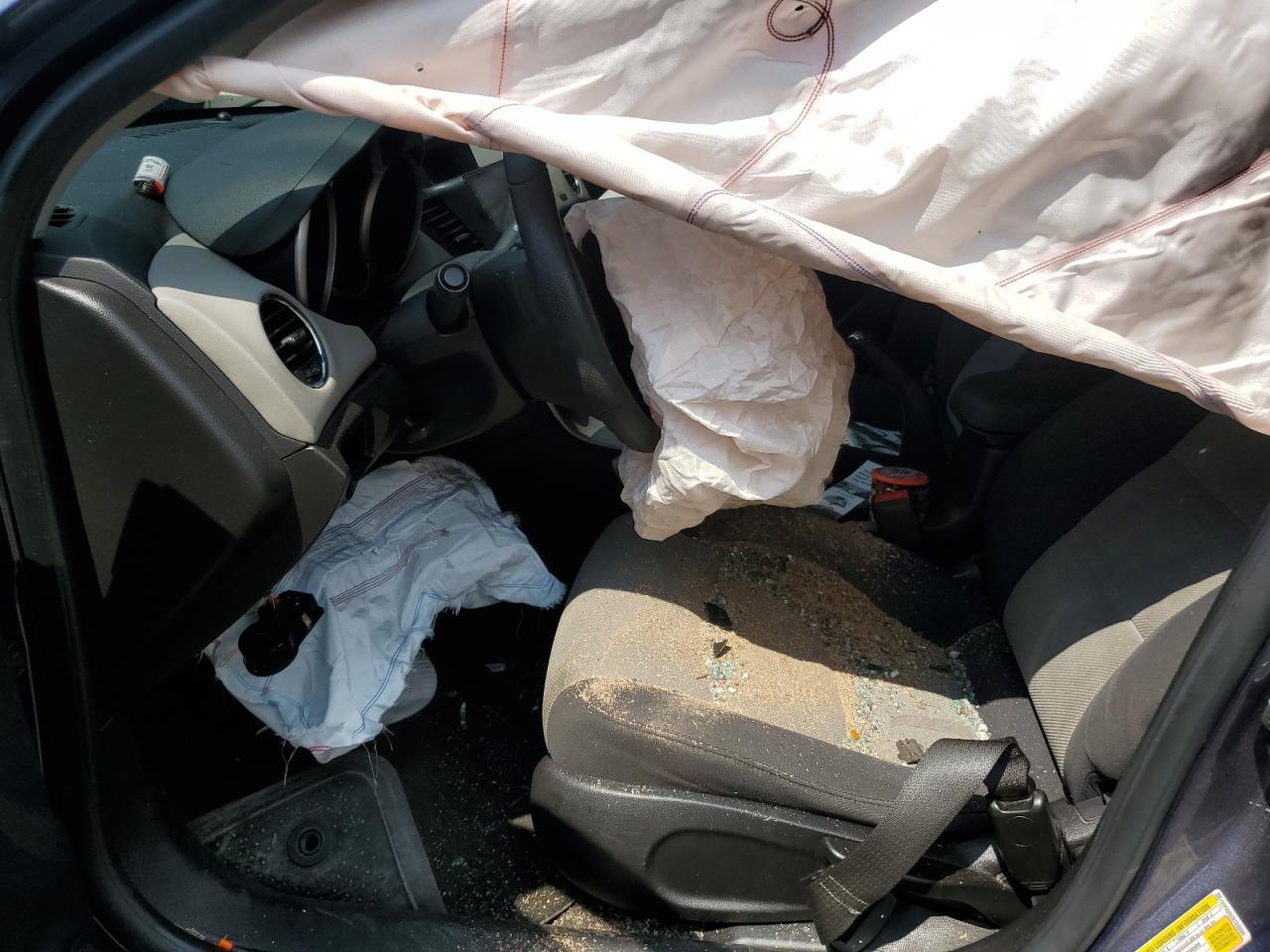 2014 Chevrolet Cruze Ls - Фото 7