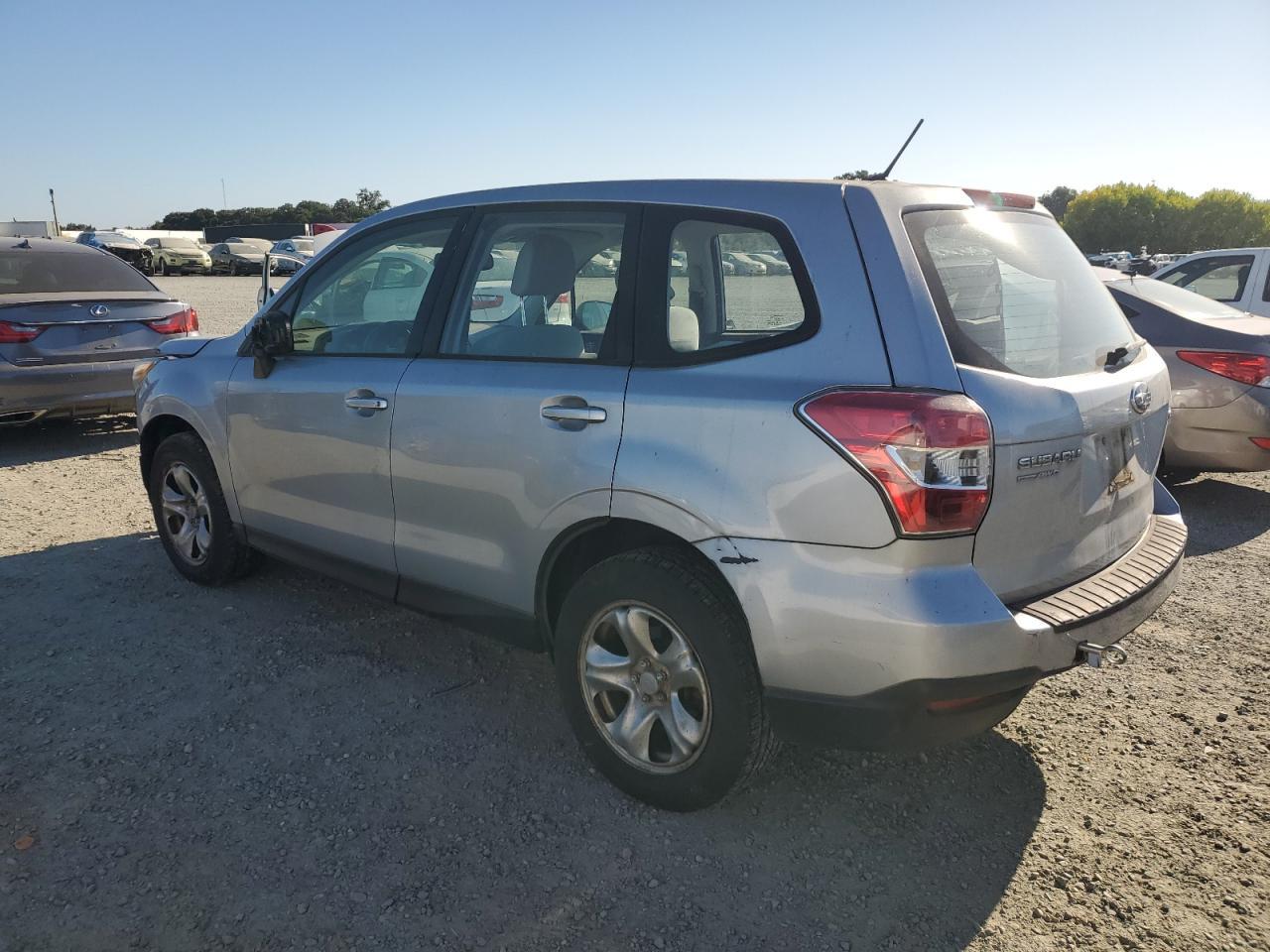 2014 Subaru Forester 2.5I - Фото 2