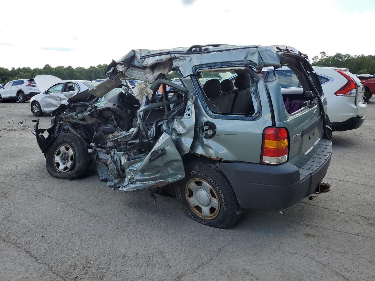 2006 Ford Escape Xls - Image 2