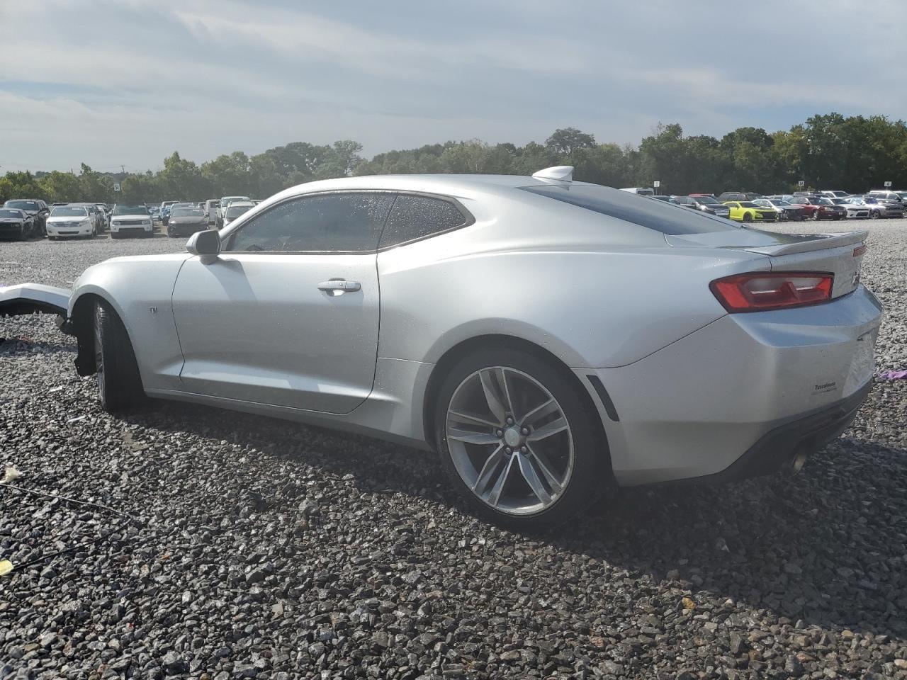 2017 Chevrolet Camaro Lt - Фото 2