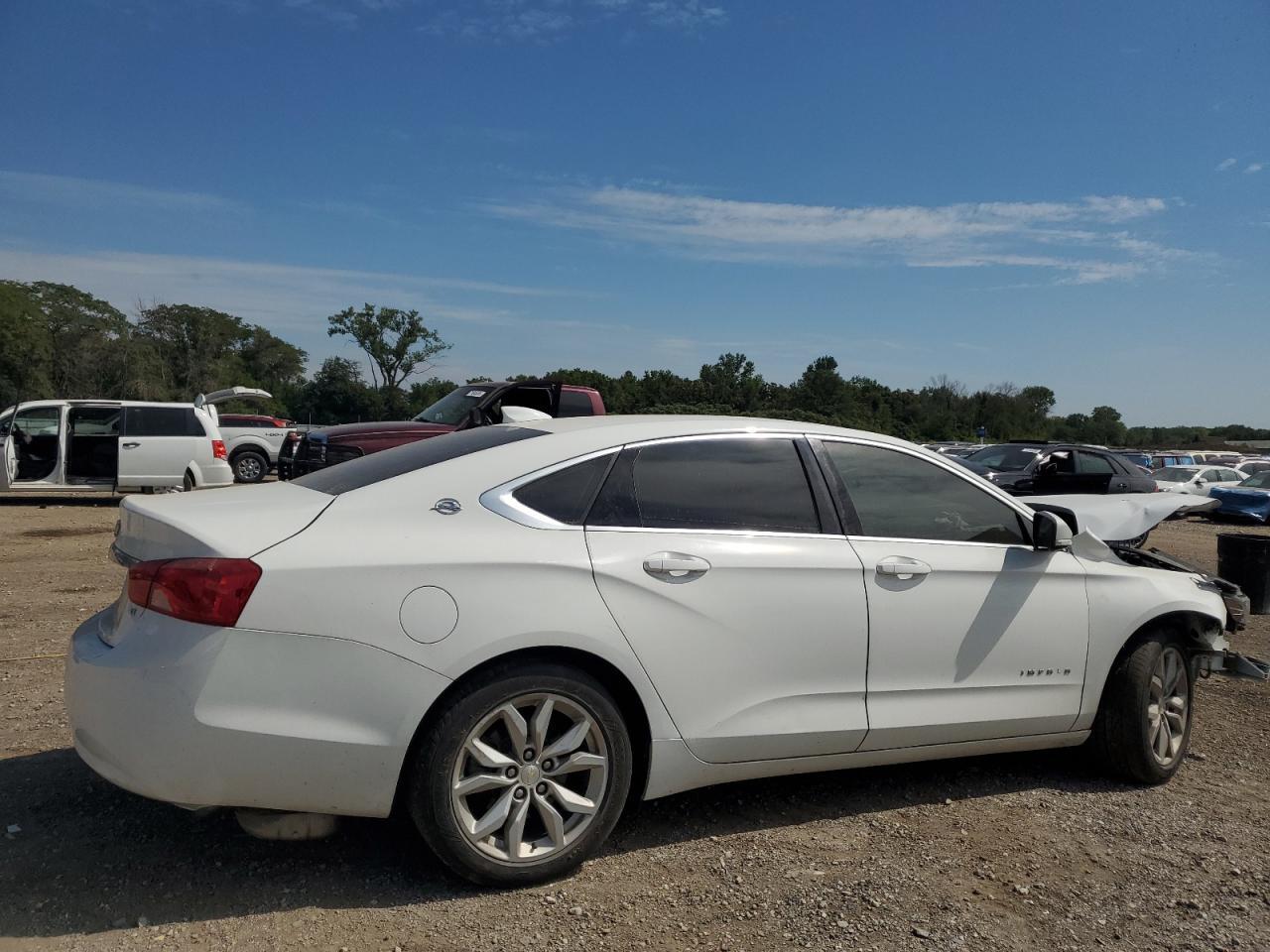 2016 Chevrolet Impala Lt - Image 3