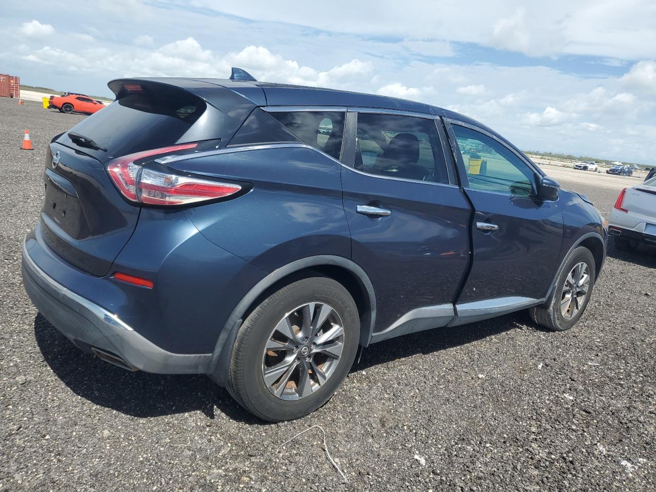 2016 Nissan Murano S - Image 3