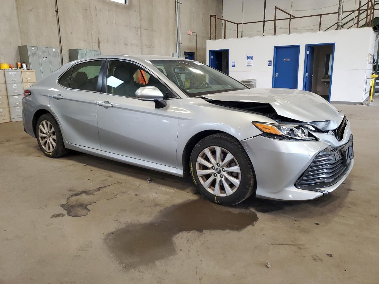 2018 Toyota Camry L - Image 4