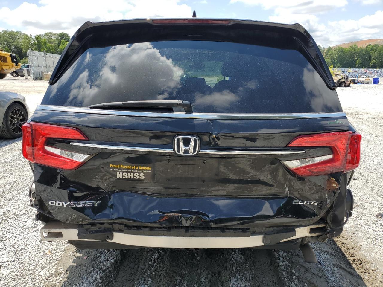 2021 Honda Odyssey Elite - Image 6