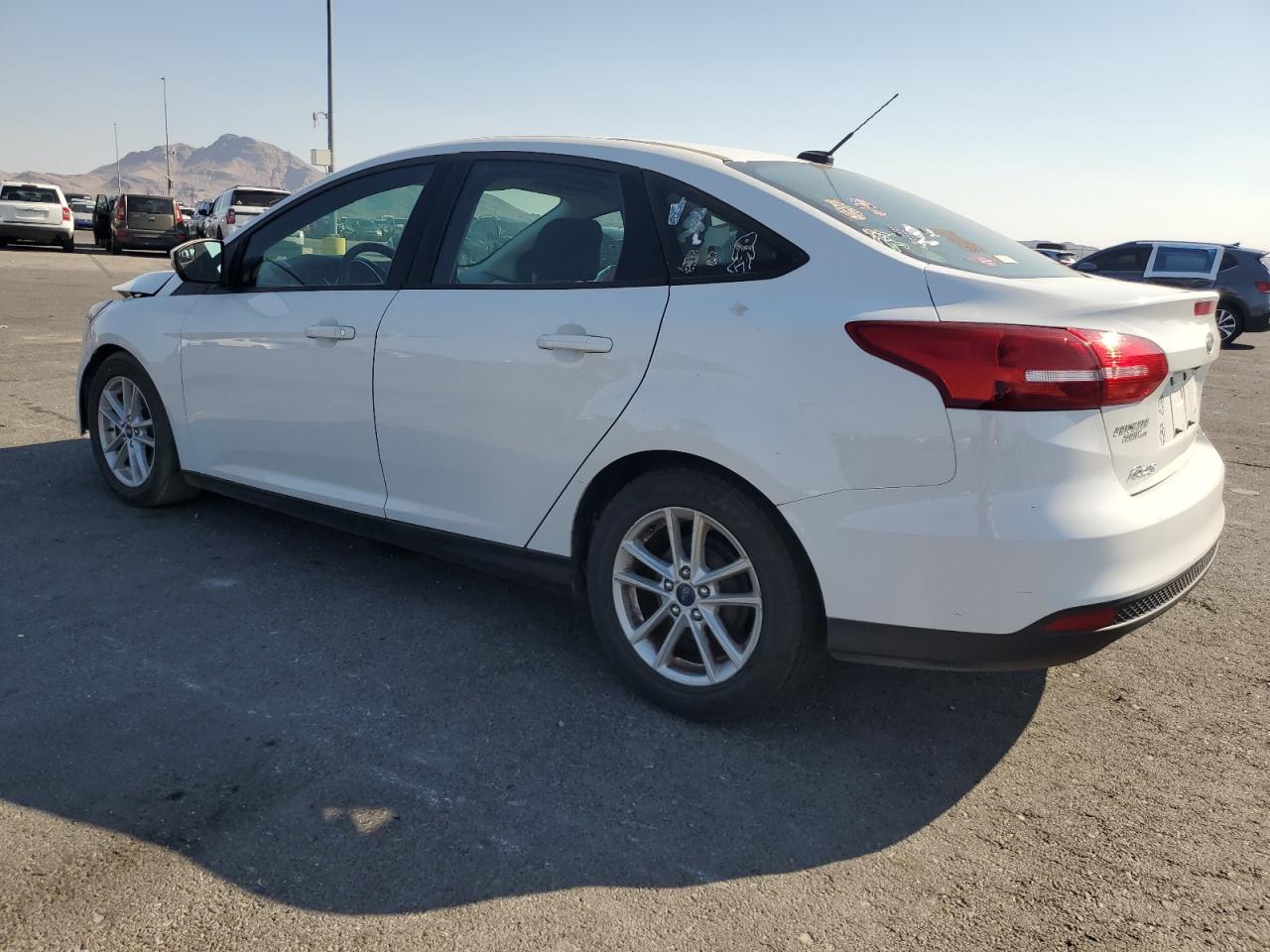 2017 Ford Focus Se - Фото 2
