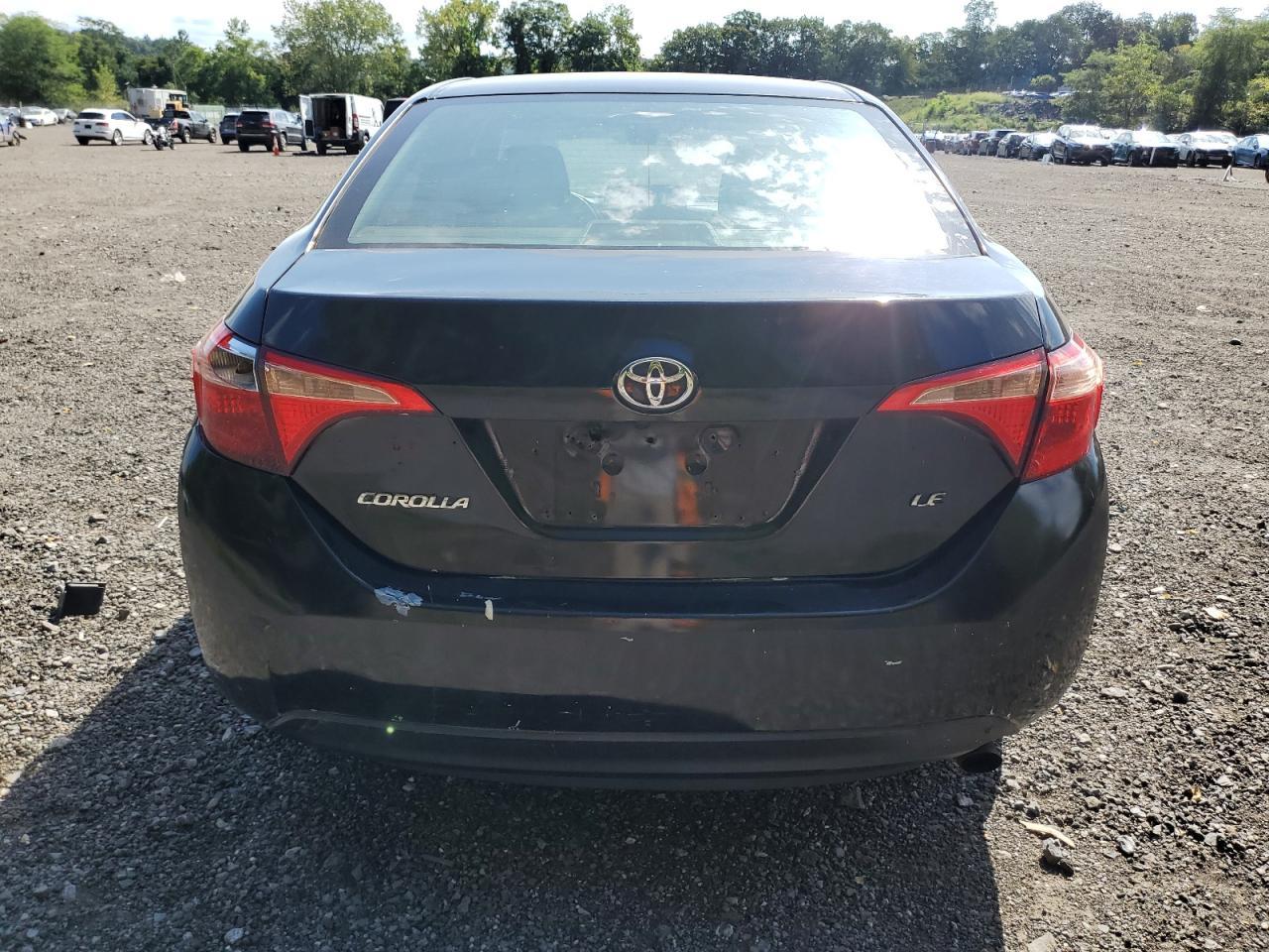2019 Toyota Corolla L - Image 6