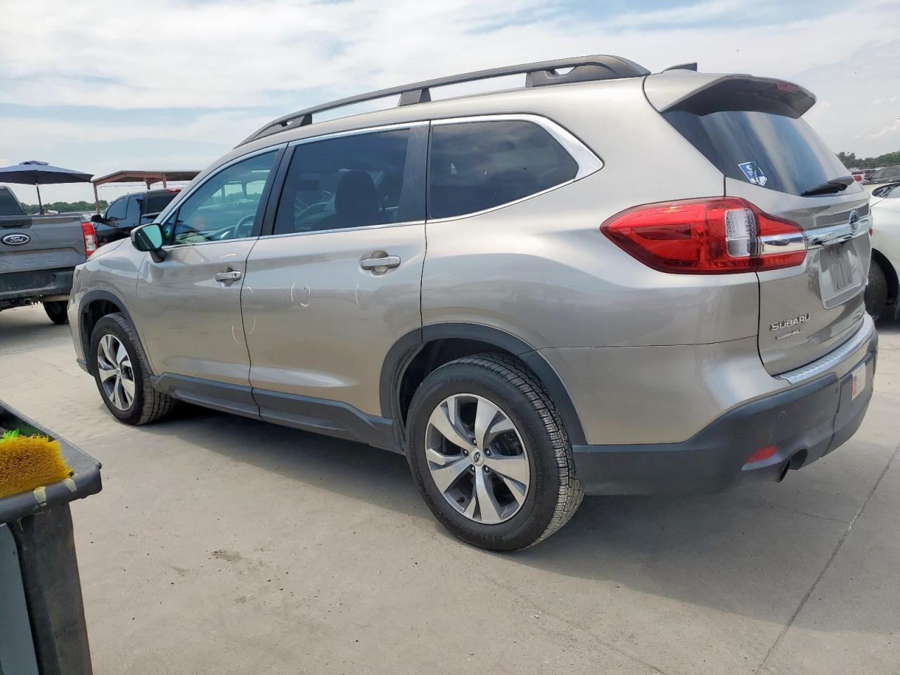 2019 Subaru Ascent Premium - Фото 2