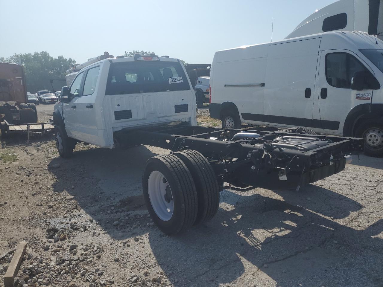 2024 Ford F550 Super Duty Super Duty - Фото 2