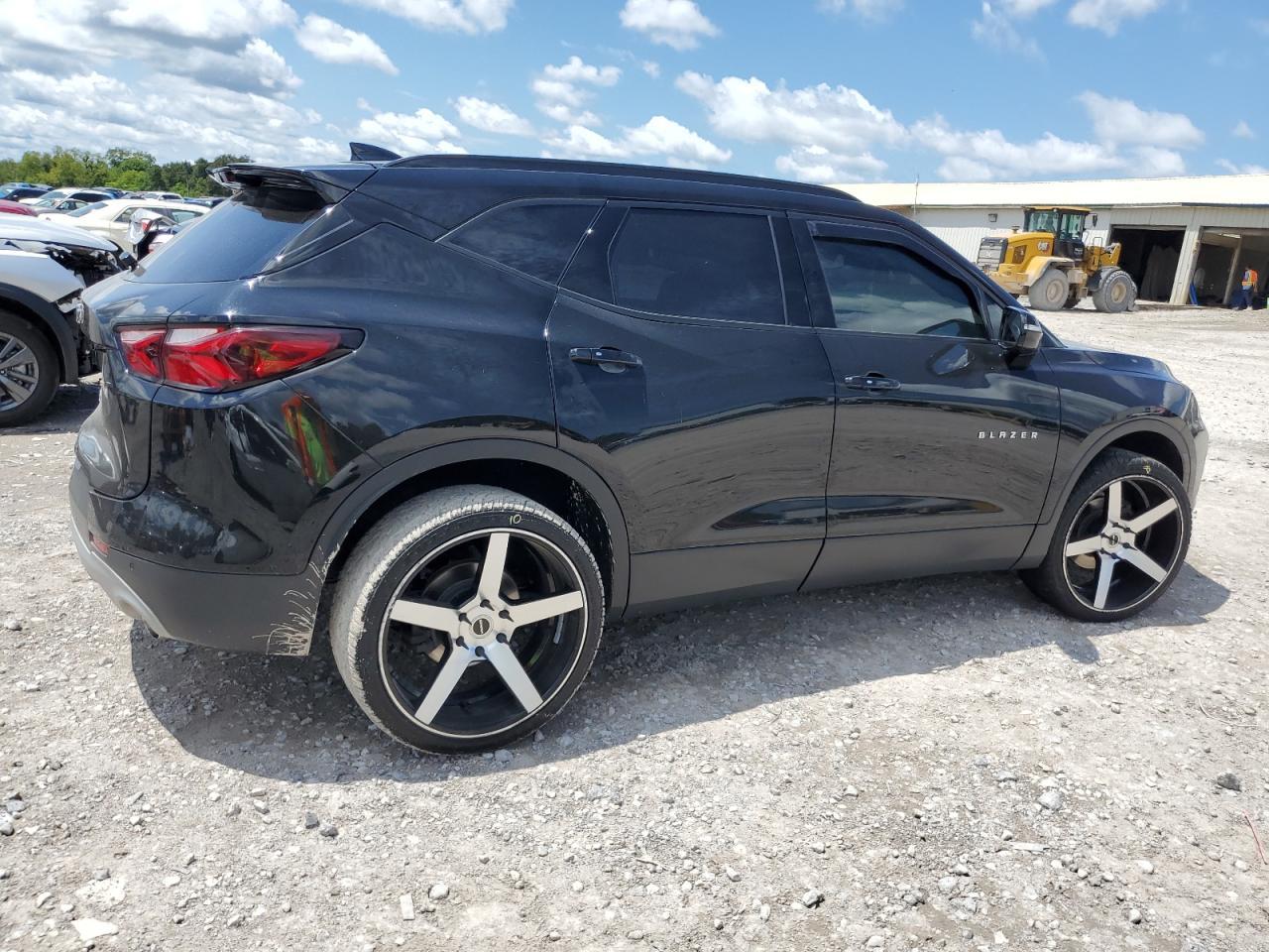 2021 Chevrolet Blazer 3Lt - Фото 3