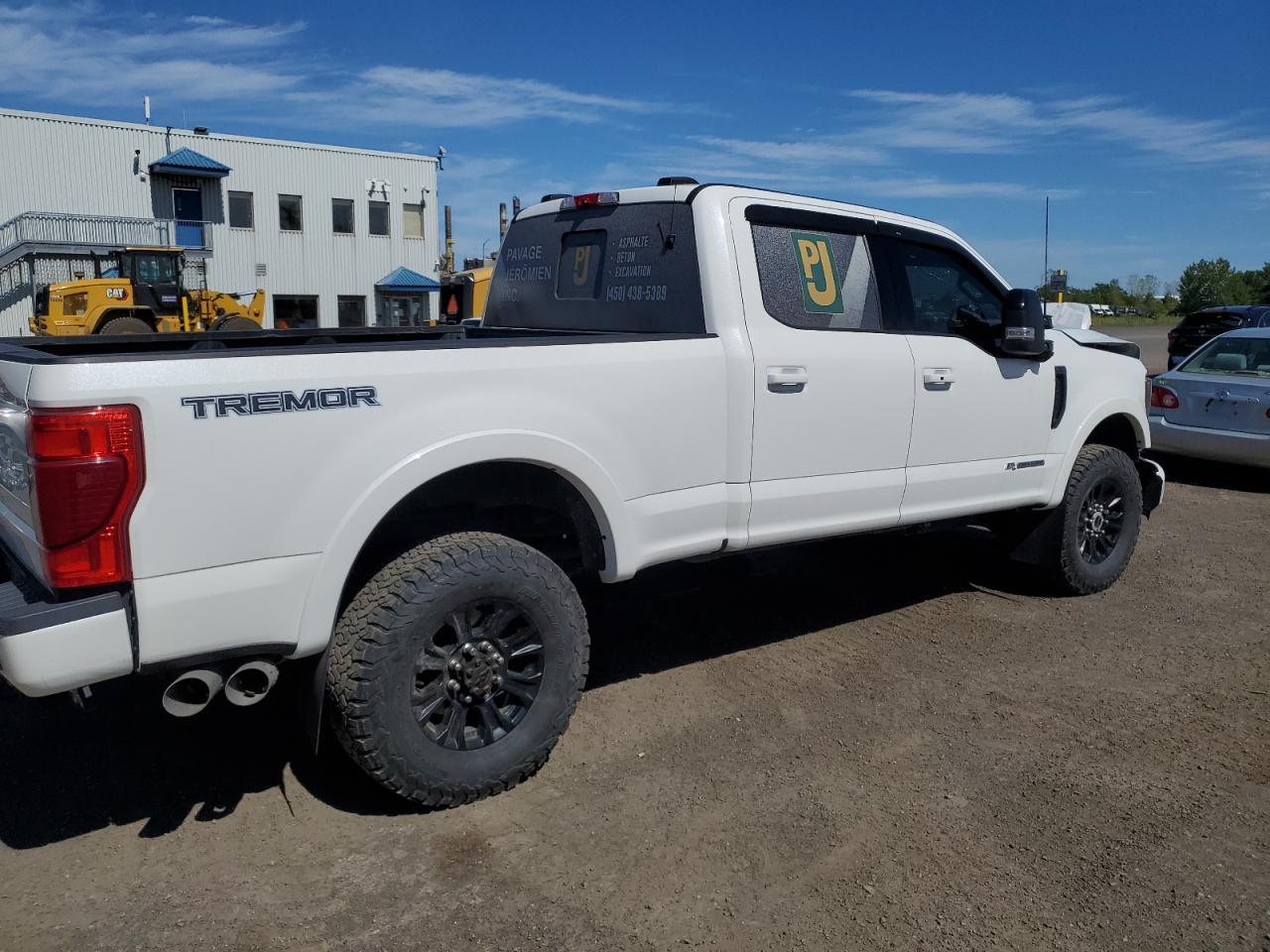 2022 Ford F250 Super Duty - Фото 3