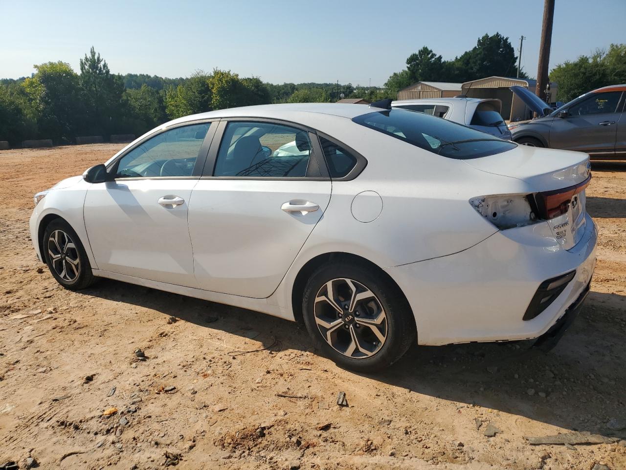 2021 Kia Forte Fe - Image 2