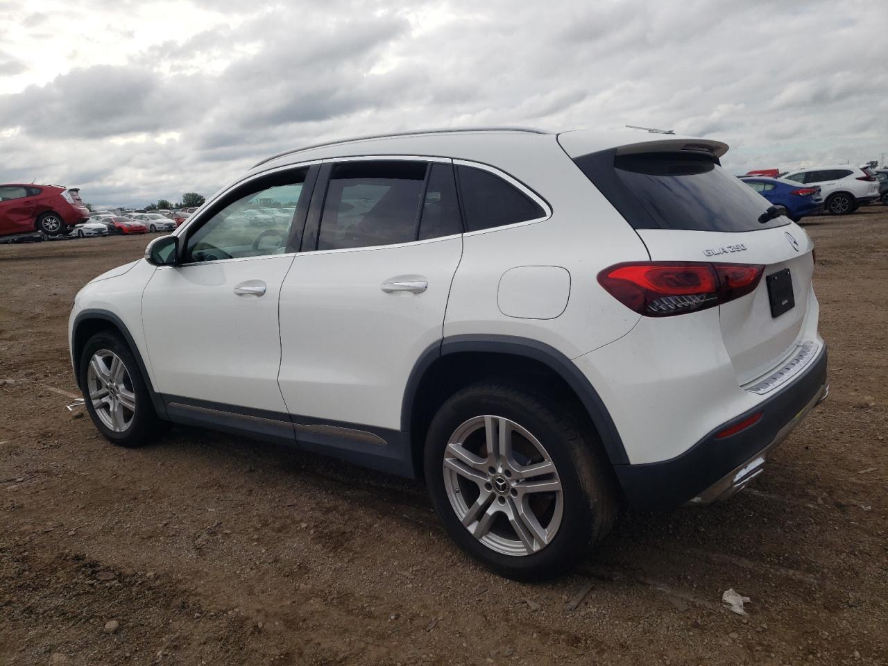 2021 Mercedes-Benz Gla 250 4Matic - Фото 2