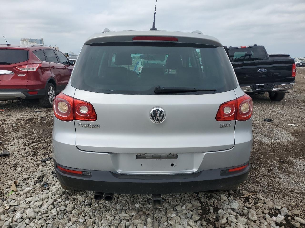 2011 Volkswagen Tiguan S - Фото 6