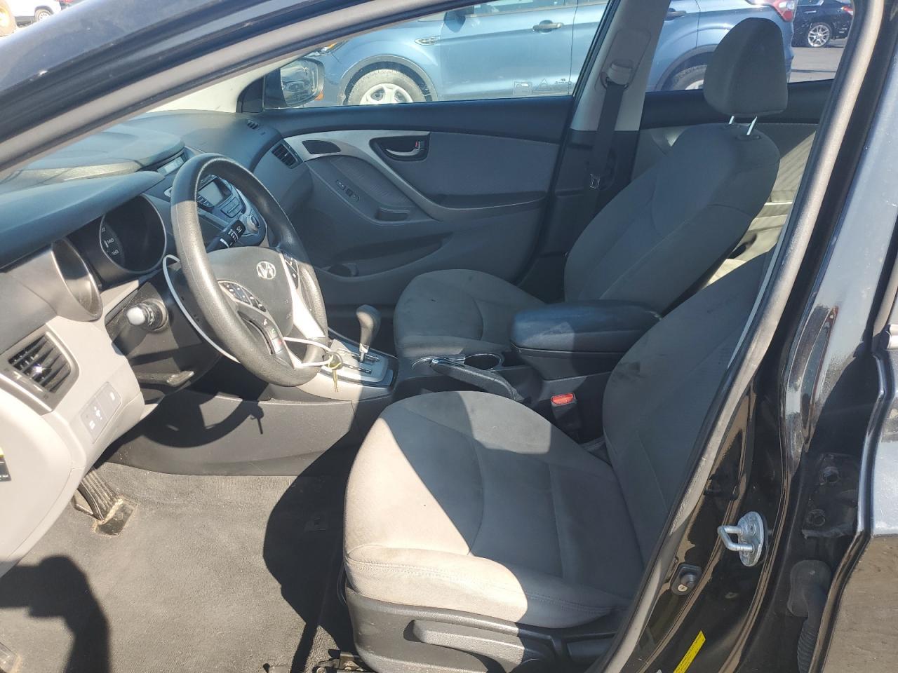 2012 Hyundai Elantra Gls - Фото 7