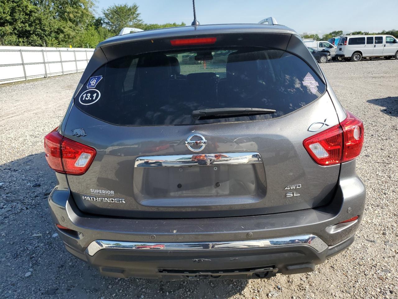 2017 Nissan Pathfinder S - Фото 6