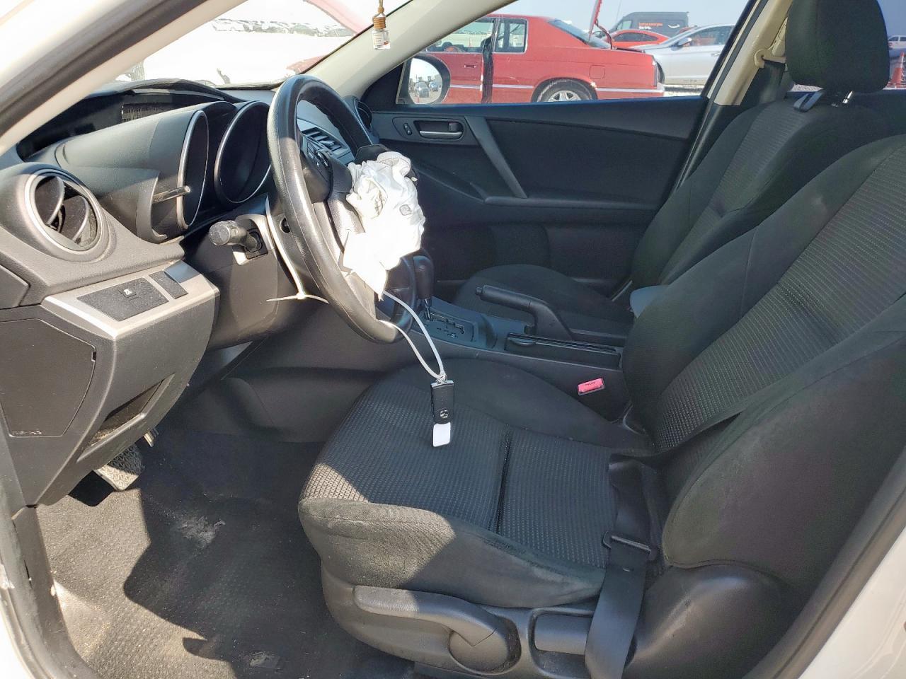 2013 Mazda 3 I - Image 7