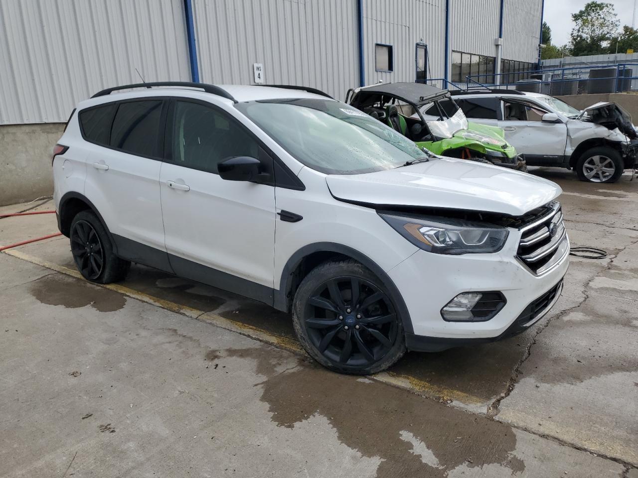 2019 Ford Escape Se - Фото 4