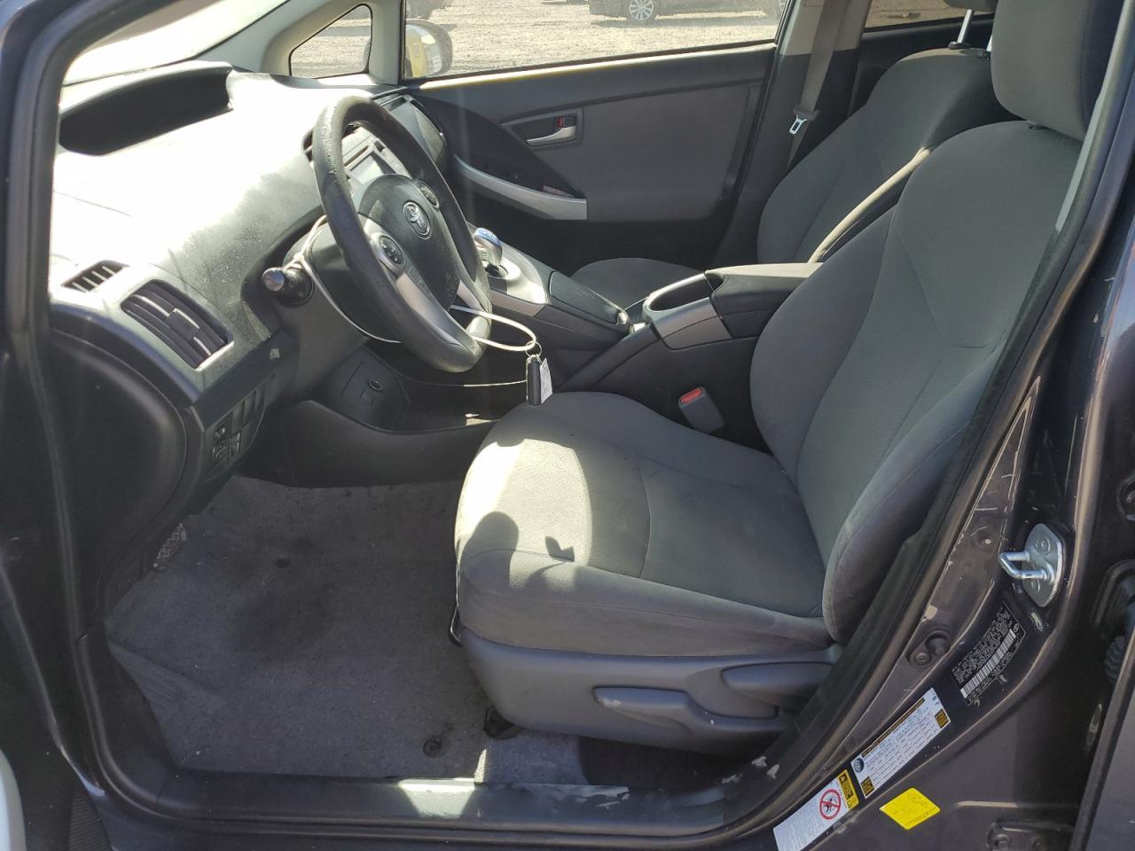 2014 Toyota Prius - Image 7