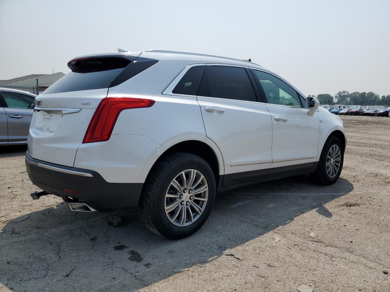 2019 Cadillac Xt5 Luxury - Image 3