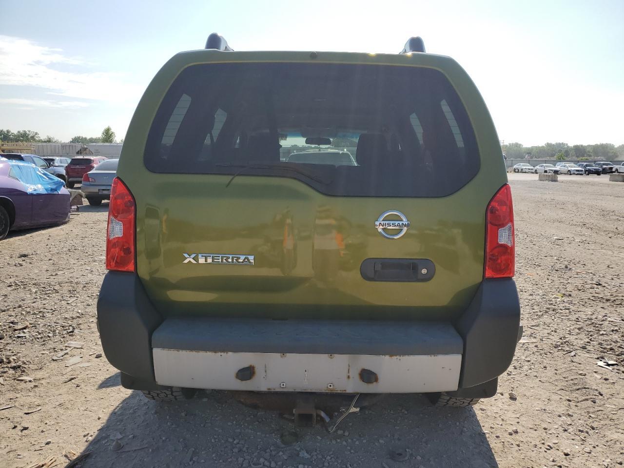 2011 Nissan Xterra Off Road - Фото 6